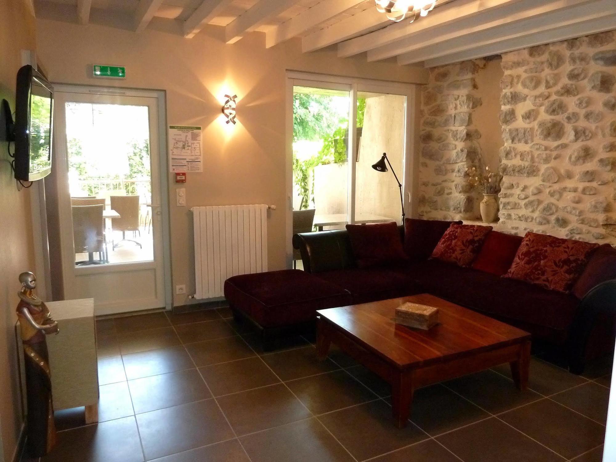 Auberge Du Vieux Lanas Logis Hotel Restaurant 외부 사진